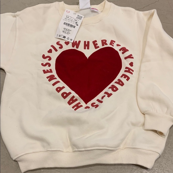 Zara Cream Sweatshirt with Red Heart Graphic - Picture 2 of 3